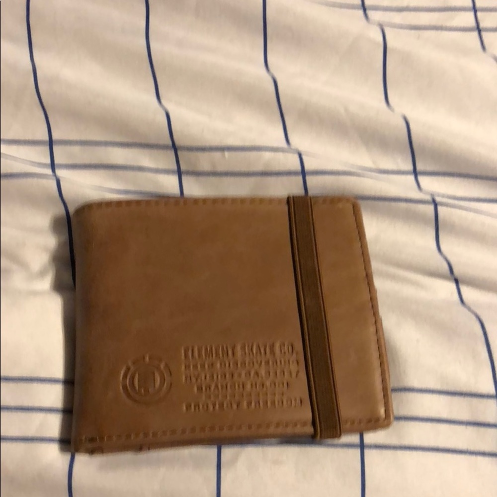 Wallet - Picture 3 of 4